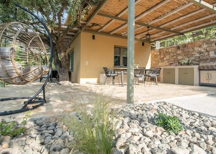 Casa Apartamento Marathiás