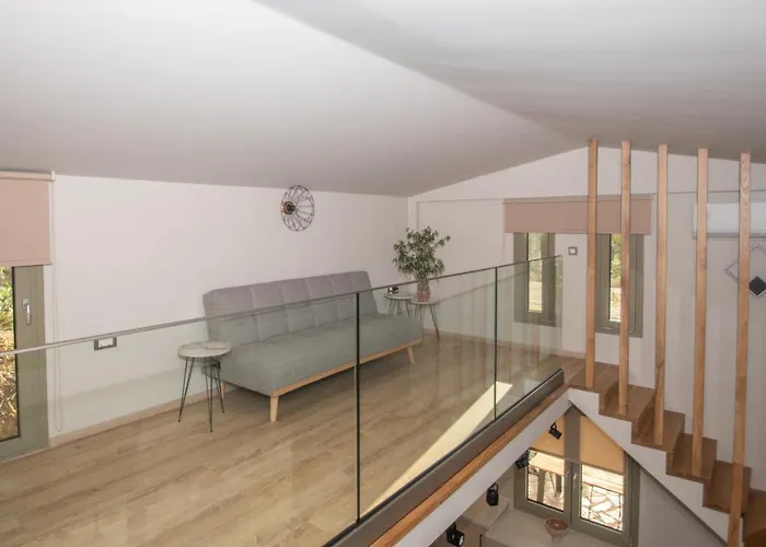 Casa شقة Marathiás